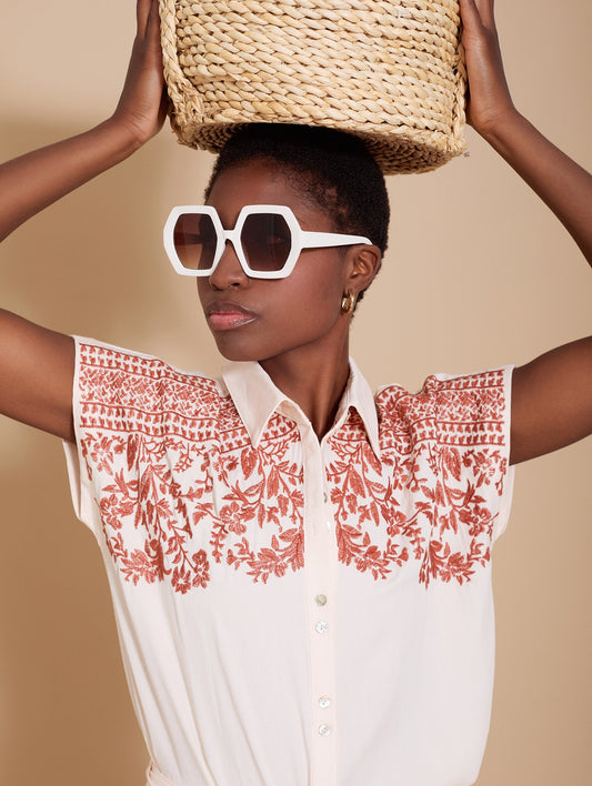 Camisa Com Bordado Floral