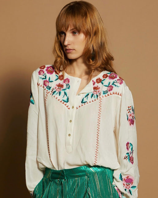 Blusa Bordada