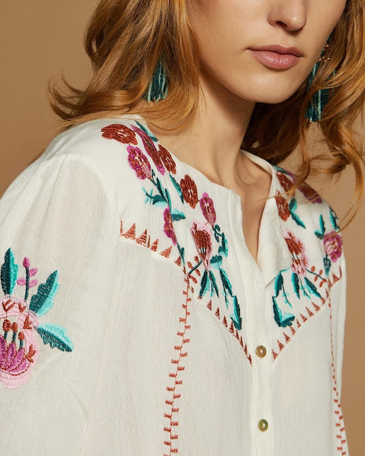 Blusa Bordada