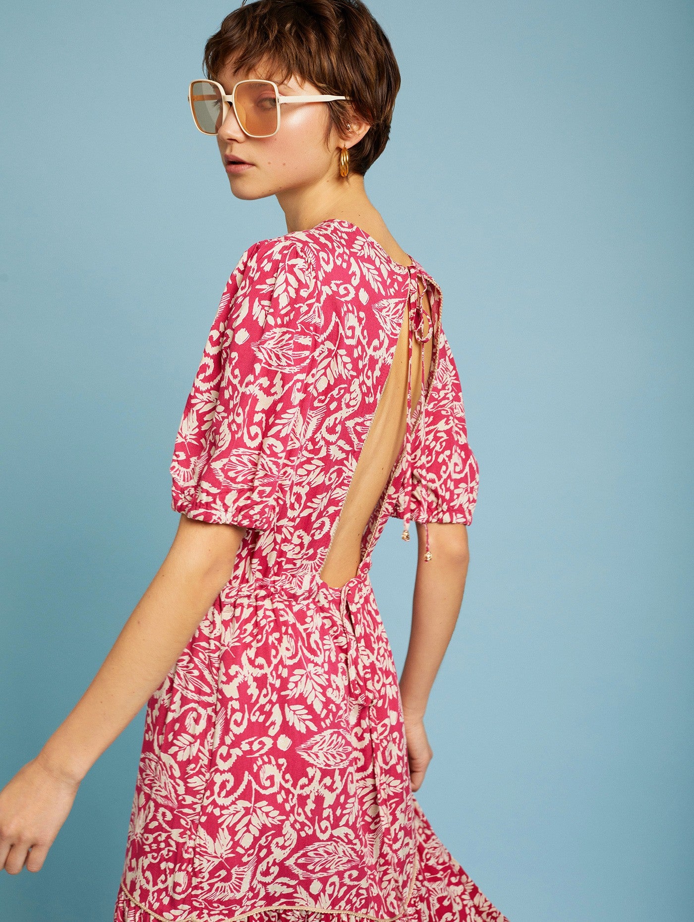 Vestido Com Decote