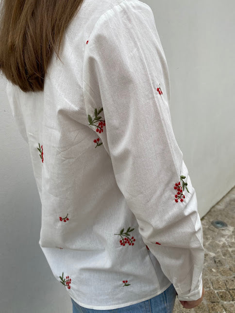 Camisa Bordada