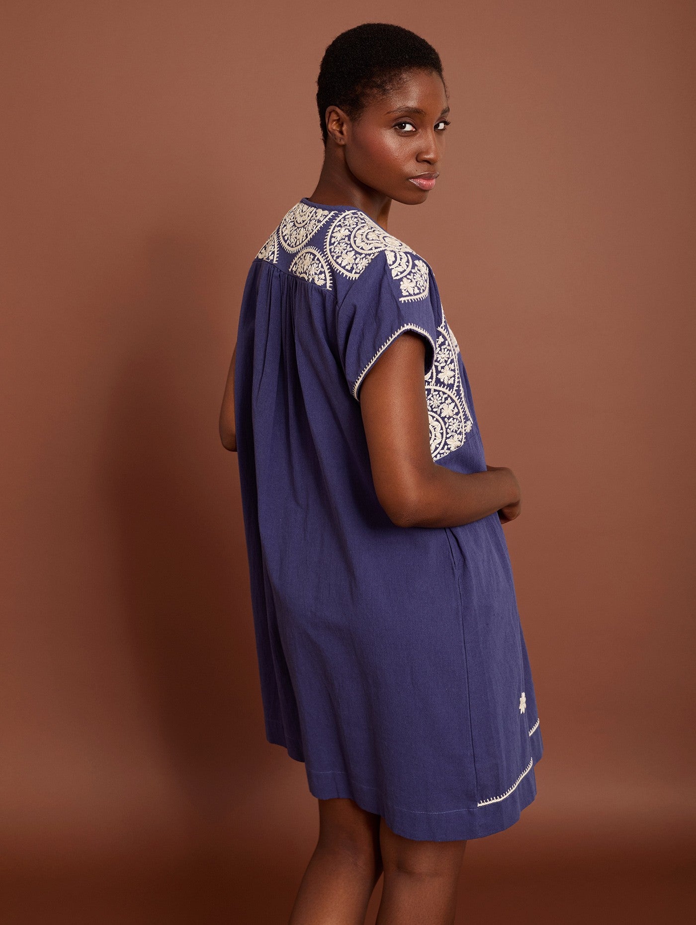 Vestido Bordado Mandala