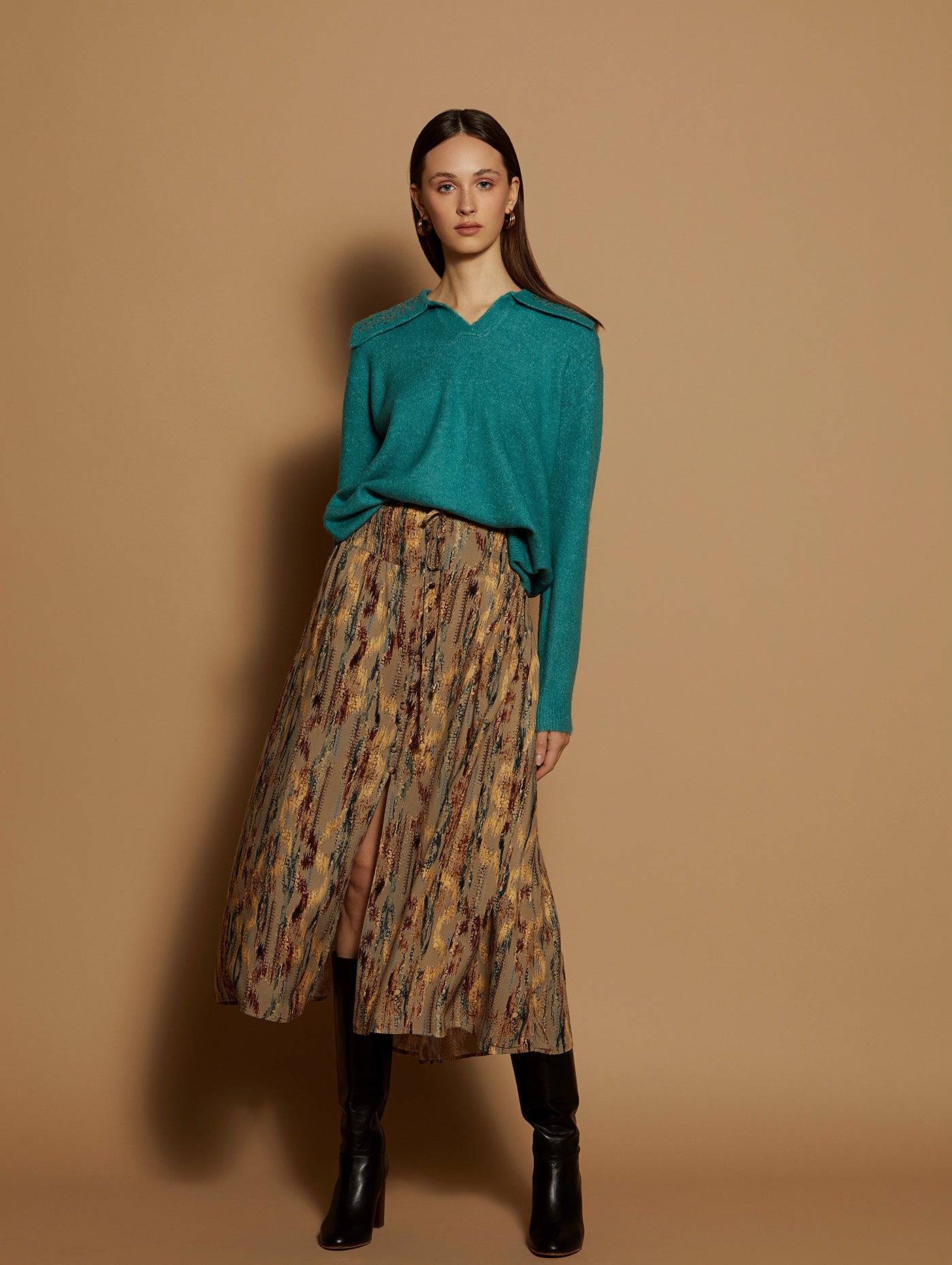 Falda midi fruncida