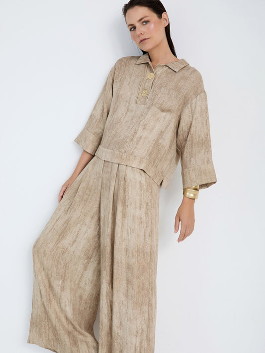 Blusa Com Botões Dourados